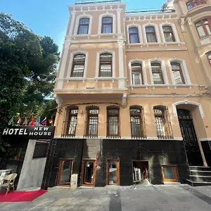 Отель New House